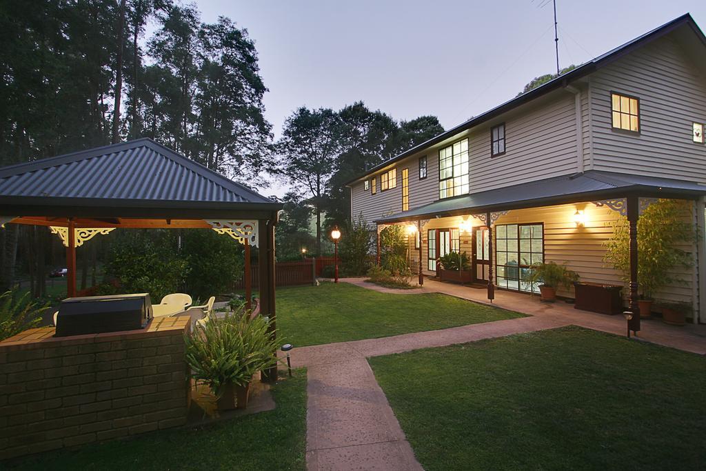 Fernglade On Menzies Bed & Breakfast Emerald Exterior foto